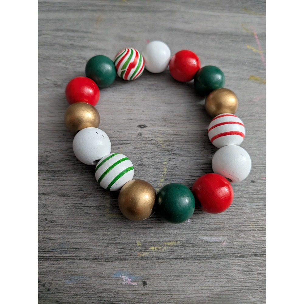 Christmas Beaded Stretch Bracelet Red Green Gold White Wood Holiday Jewelry